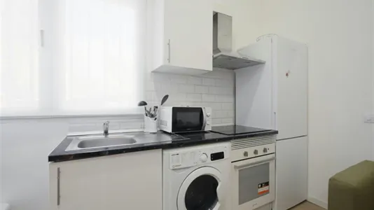 Apartments in Madrid Ciudad Lineal - photo 7