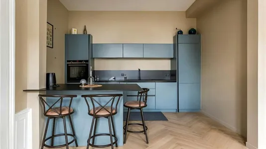 Apartments in Lyon - photo 5