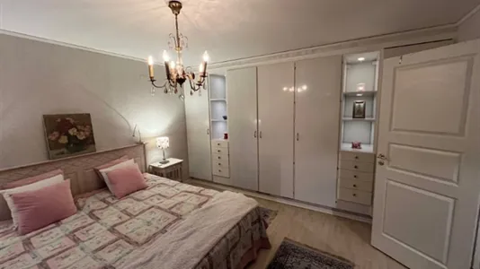 Houses in Österåker - photo 8