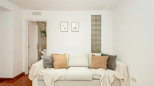 Rooms in Madrid Chamartín - photo 8