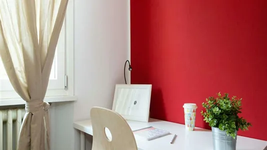 Rooms in Milano Zona 2 - Stazione Centrale, Gorla, Turro, Greco, Crescenzago - photo 5