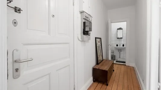 Apartments in Location is not specified - photo 5