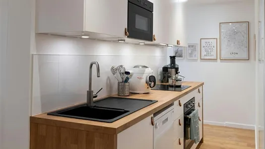 Rooms in Lyon - photo 6