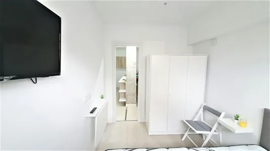 Rooms in Madrid Latina - photo 9