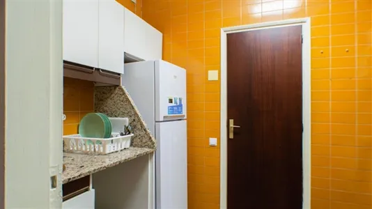 Rooms in Barcelona Eixample - photo 4