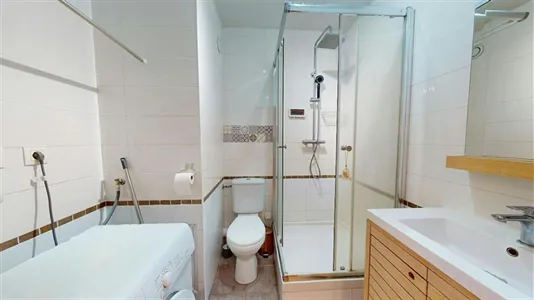 Apartments in Lyon - photo 9