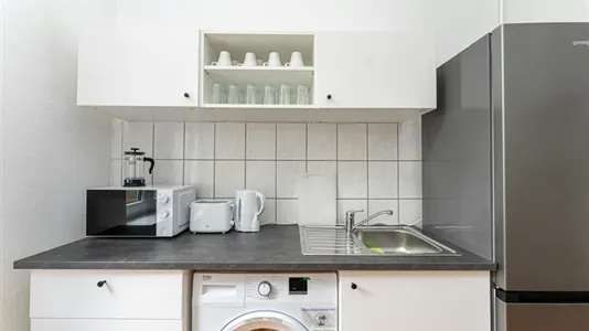 Rooms in Berlin Charlottenburg-Wilmersdorf - photo 7