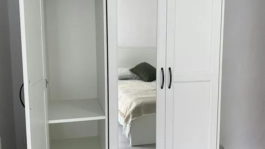 Rooms in Adaro - photo 7