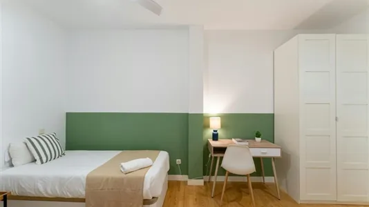 Rooms in Madrid Chamberí - photo 4