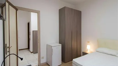 Room for rent in Milano Zona 1 - Centro storico, Milan Room for rent in Milano Zona 1 - Centro storico, Milan