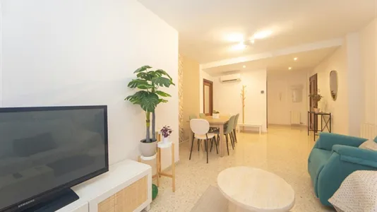 Rooms in Granada - photo 9