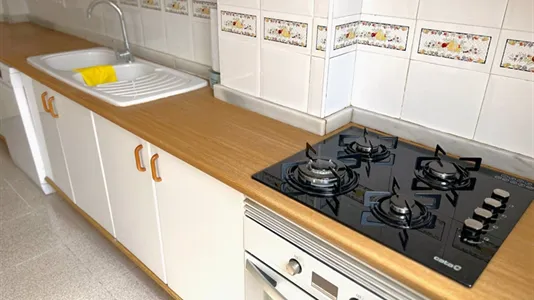 Rooms in Tavernes Blanques - photo 10