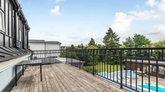 Apartments in Husie - photo 4