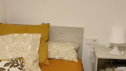 Rooms in Barcelona Sant Martí - photo 3