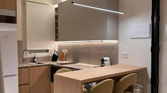 Apartments in Madrid Retiro - photo 3