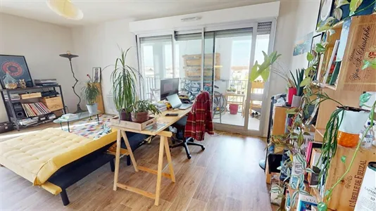 Apartments in Bordeaux - photo 9