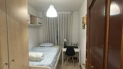 Room for rent in Zaragoza, Aragón