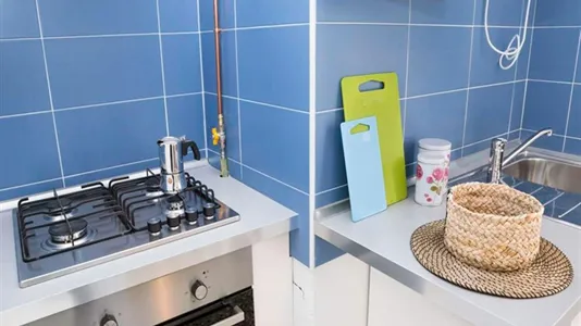 Rooms in Milano Zona 8 - Fiera, Gallaratese, Quarto Oggiaro - photo 8