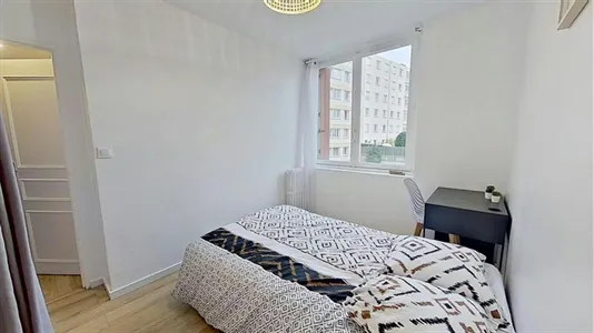 Rooms in Caen - photo 4