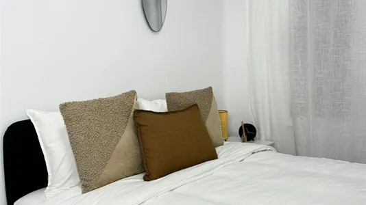 Rooms in Madrid Salamanca - photo 4