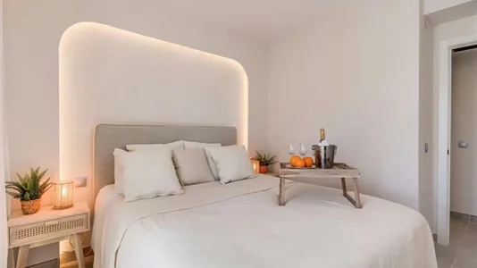 Rooms in Torremolinos - photo 4