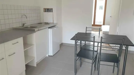 Rooms in Bobigny - photo 5