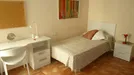 Room for rent, Córdoba, Andalucía, &lt;span class=&quot;blurred street&quot; onclick=&quot;ProcessAdRequest(12170762)&quot;&gt;&lt;span class=&quot;hint&quot;&gt;See streetname&lt;/span&gt;[xxxxxxxxxxxxx]&lt;/span&gt;