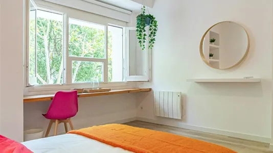 Rooms in Barcelona Eixample - photo 7