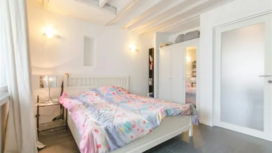 Rooms in Brussels Vorst - photo 2