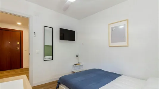 Rooms in Alcalá de Henares - photo 4