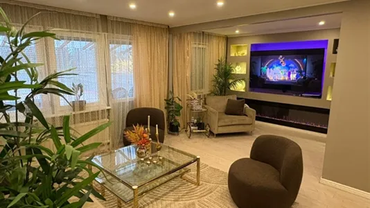 Houses in Haninge - photo 2