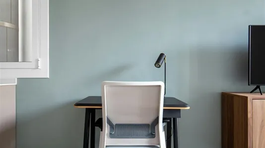 Apartments in Barcelona Eixample - photo 4