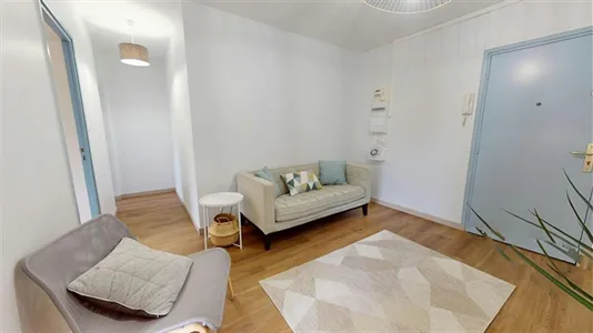 Rooms in Lyon - photo 6