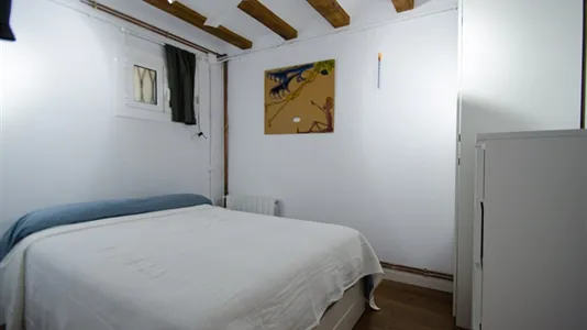 Apartments in Barcelona Ciutat Vella - photo 8