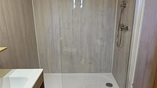 Houses in Lyon - photo 5