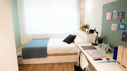 Room for rent in Barcelona Sant Martí, Barcelona