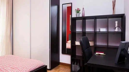 Rooms in Milano Zona 9 - Porta Garibaldi, Niguarda - photo 2