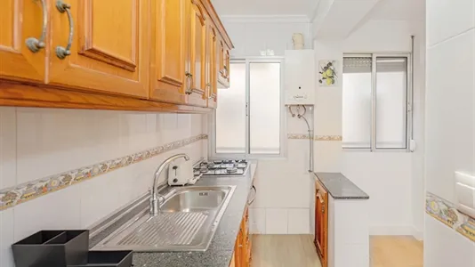 Rooms in Jerez de la Frontera - photo 9