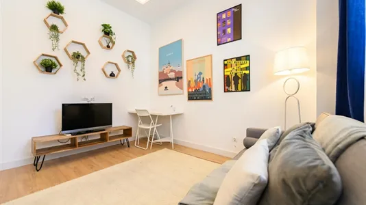 Apartments in Madrid Ciudad Lineal - photo 8