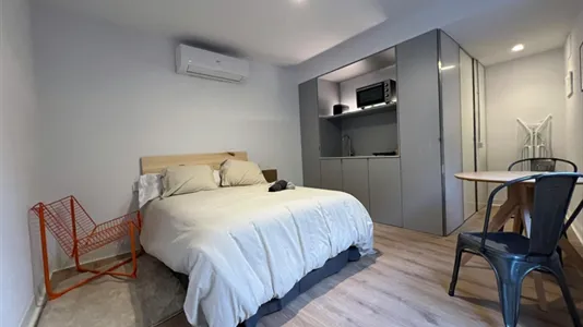 Houses in Madrid Fuencarral-El Pardo - photo 1