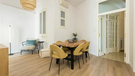 Rooms in Barcelona Ciutat Vella - photo 7