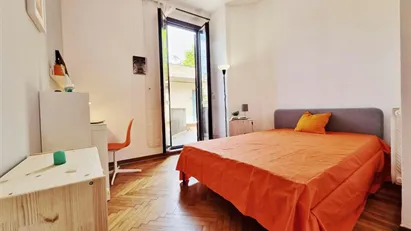 Room for rent in Milano Zona 6 - Barona, Lorenteggio, Milan