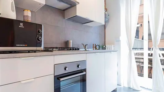 Rooms in Milano Zona 8 - Fiera, Gallaratese, Quarto Oggiaro - photo 8