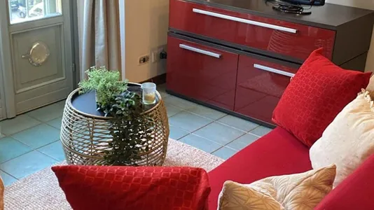 Apartments in Milano Zona 8 - Fiera, Gallaratese, Quarto Oggiaro - photo 4