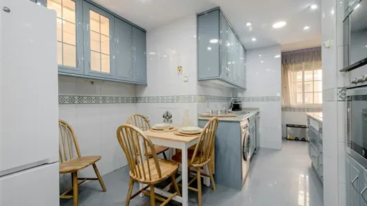 Rooms in Madrid Retiro - photo 5