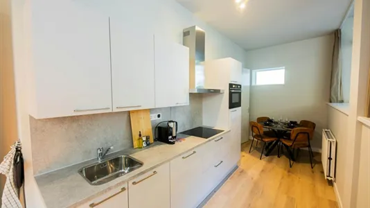 Apartments in Location is not specified - photo 6