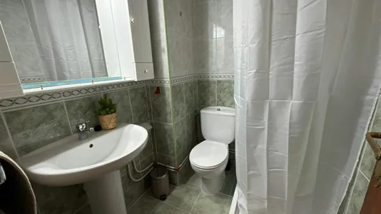 Rooms in Madrid Latina - photo 5