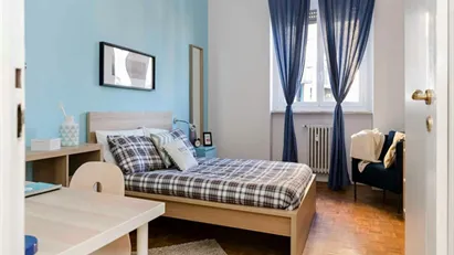 Room for rent in Buccinasco, Lombardia