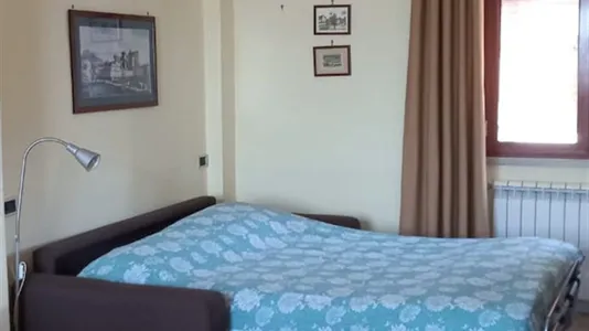 Rooms in Napoli Municipalità 4 - photo 9