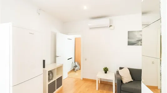 Apartments in Barcelona Les Corts - photo 4